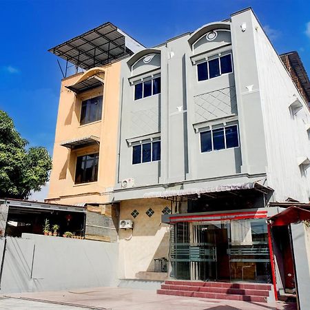 Hotel O Medan City Center Near Plaza Medan Fair Exterior foto