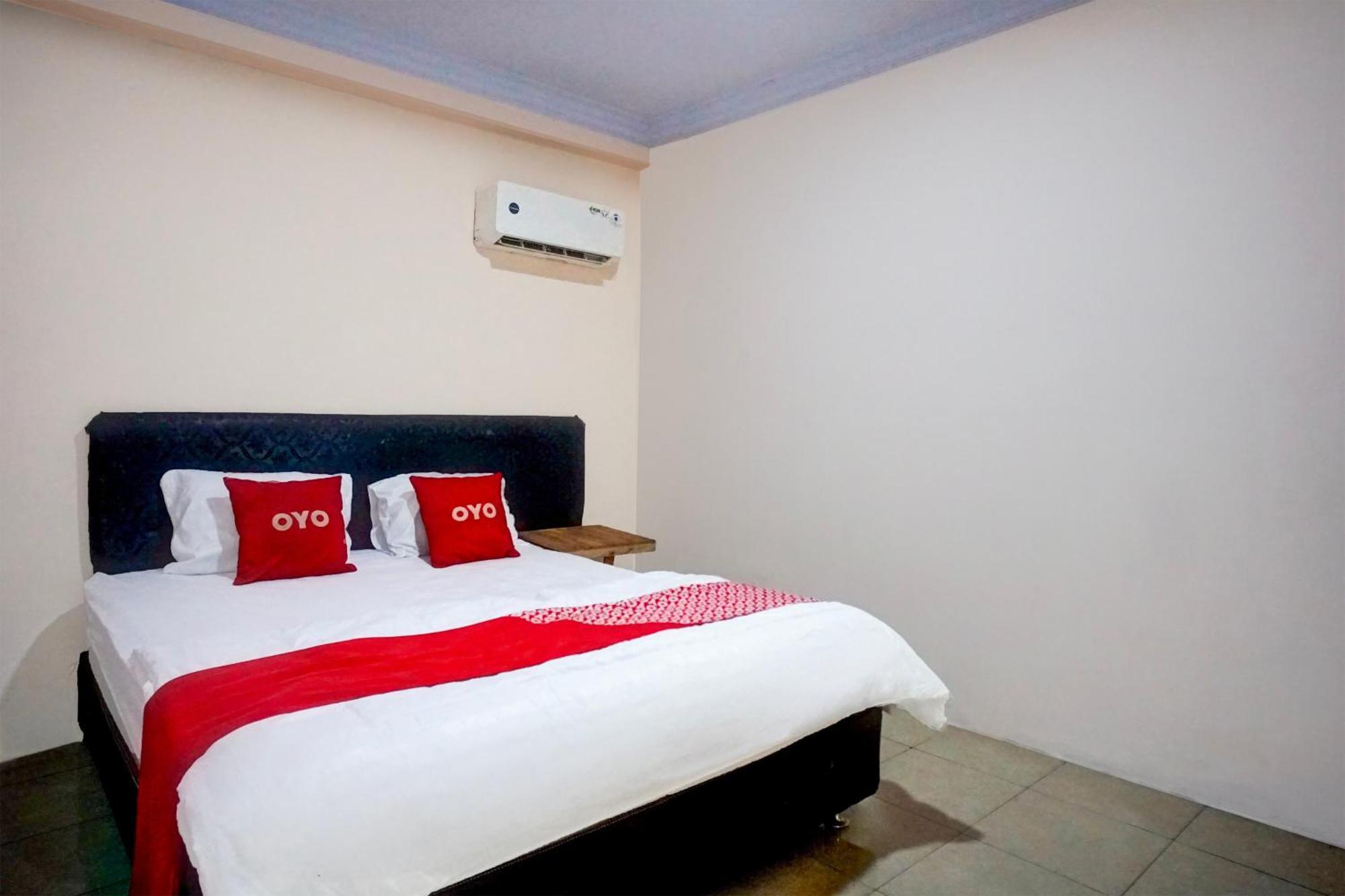 Hotel O Medan City Center Near Plaza Medan Fair Exterior foto