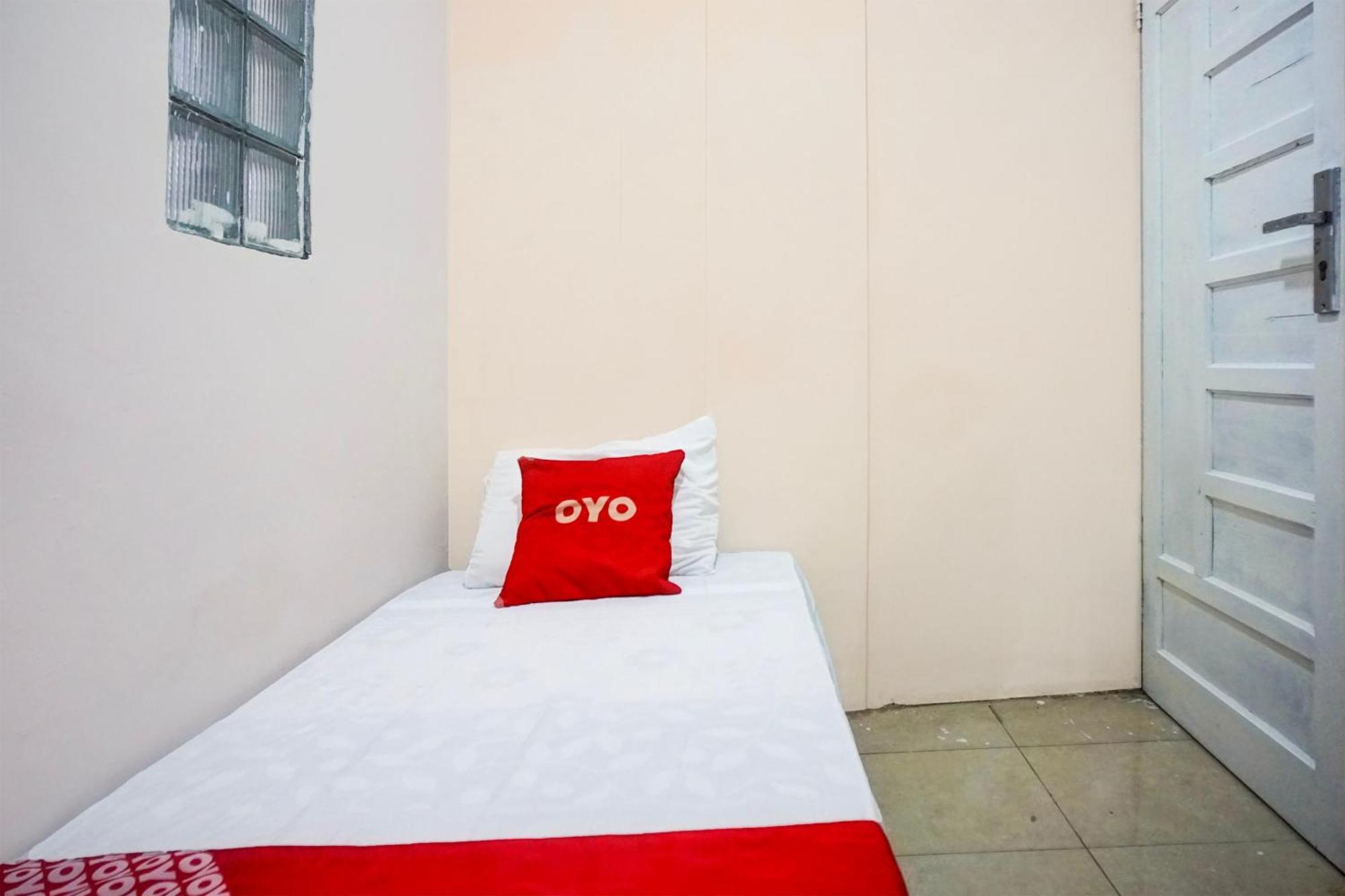 Hotel O Medan City Center Near Plaza Medan Fair Exterior foto